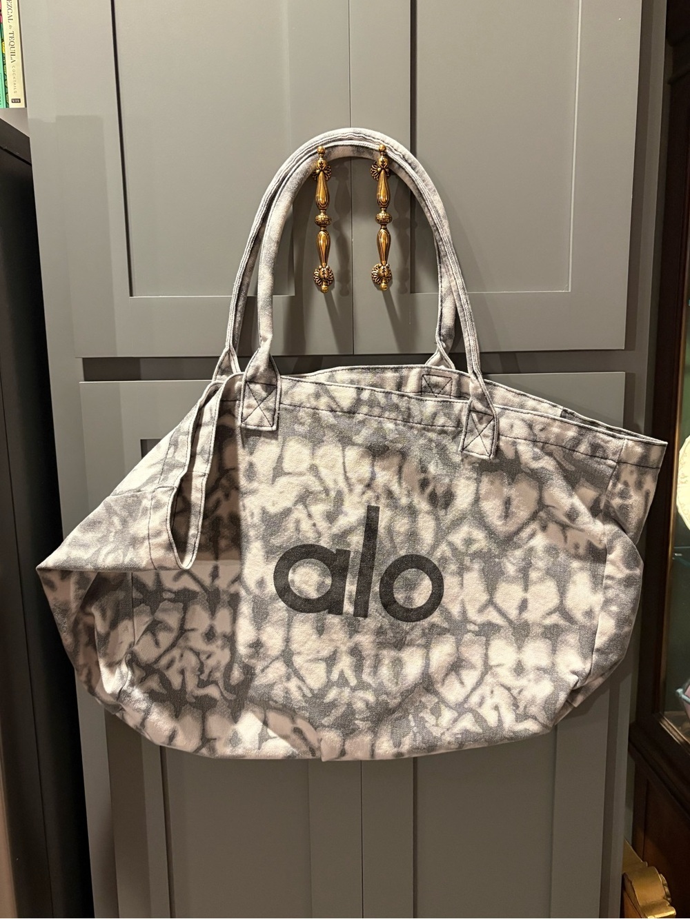 Alo Yoga Tote Bag